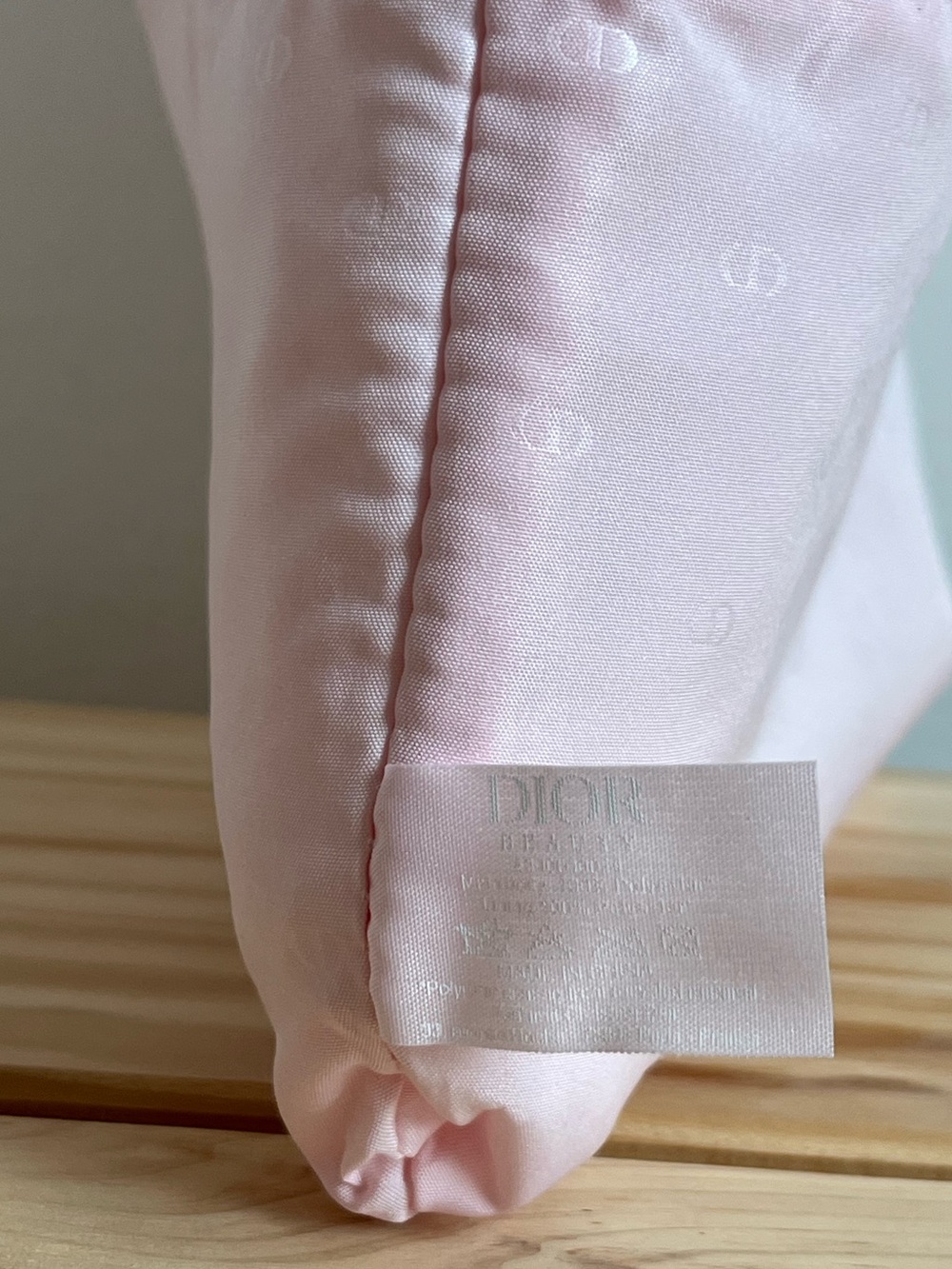 Dior Beauty Pink Satin Clutch - Picture 2 of 3
